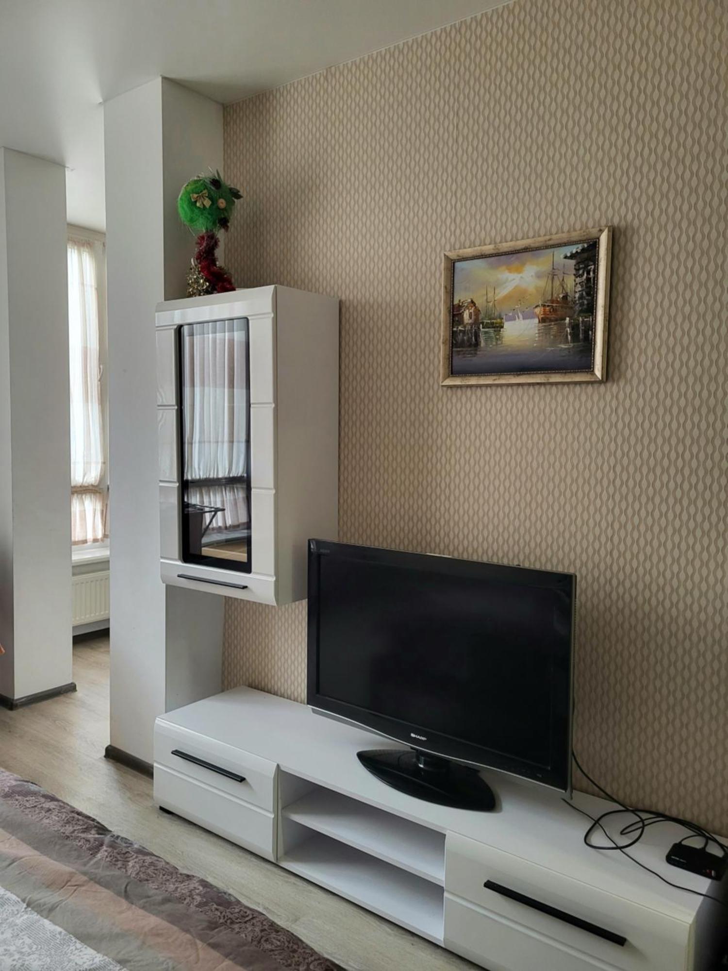 Семицвіт Apartment Lviv Bagian luar foto