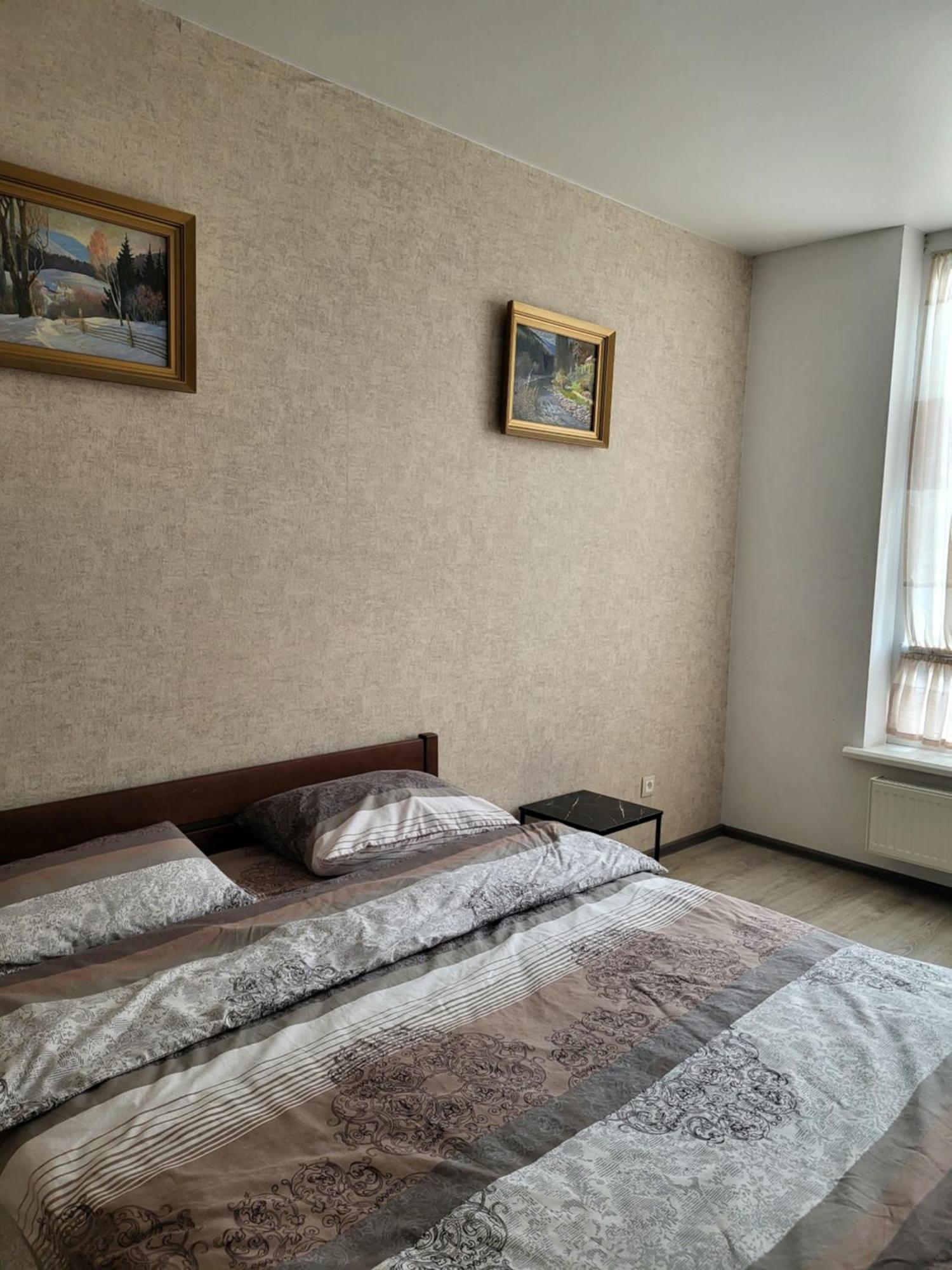 Семицвіт Apartment Lviv Bagian luar foto