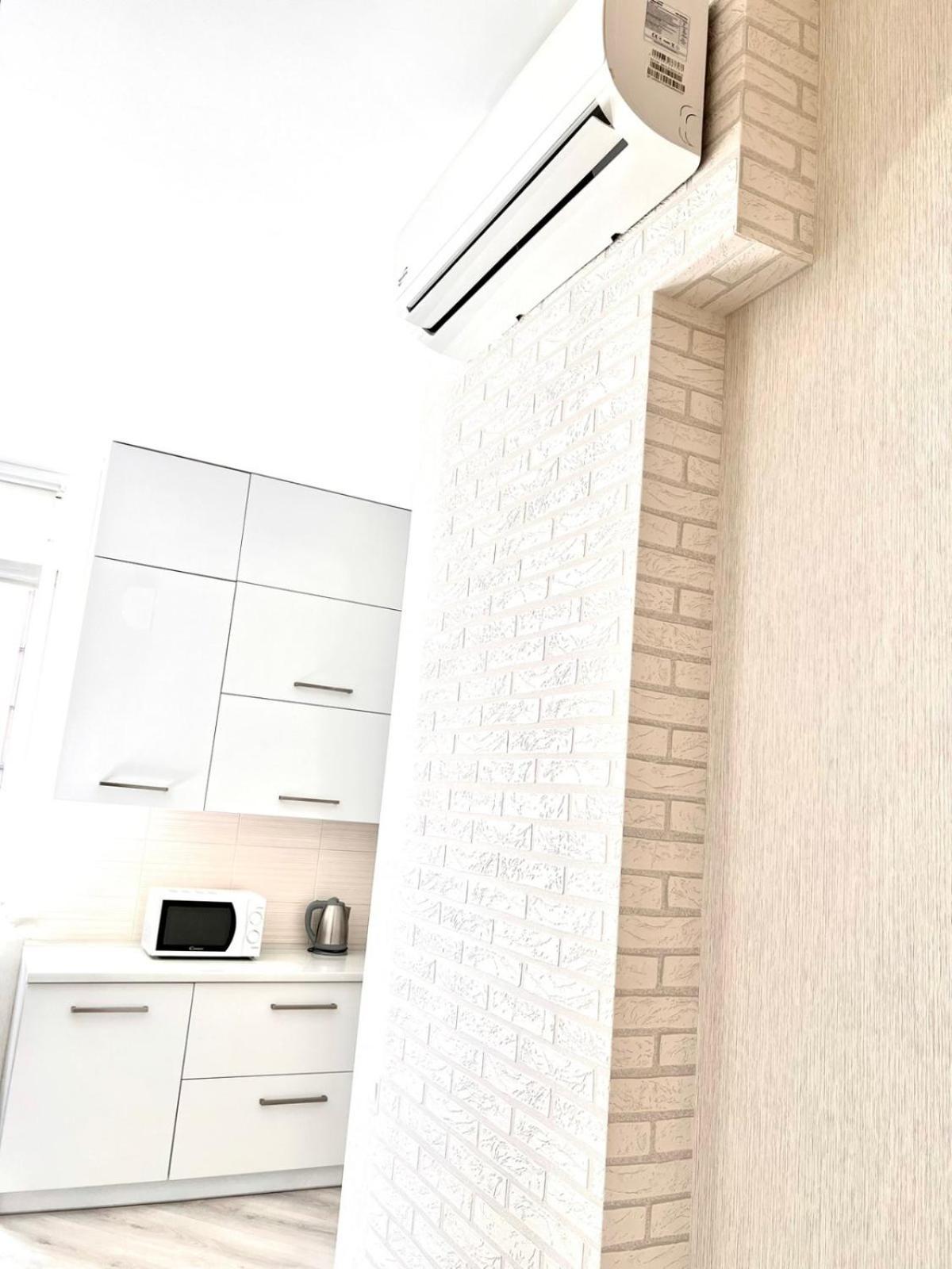 Семицвіт Apartment Lviv Bagian luar foto